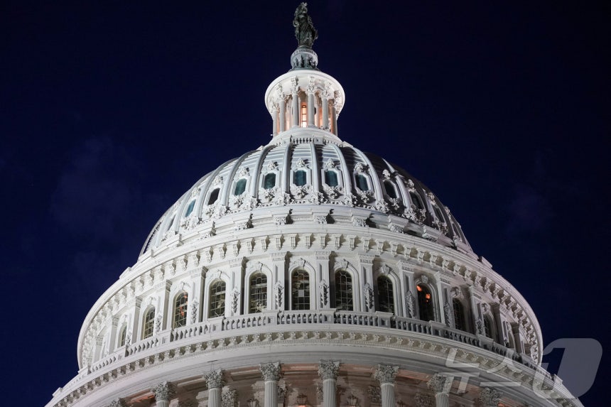 미국 국회의사당 돔.2025.11.12 ⓒ 로이터=뉴스1 ⓒ News1 김경민 기자