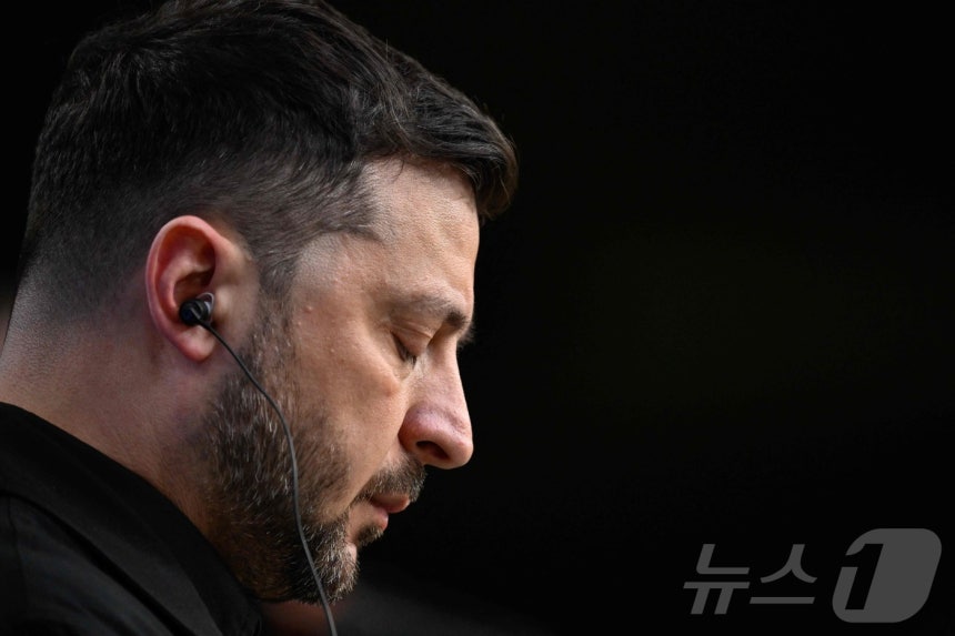 볼로디미르 젤렌스키 우크라이나 대통령이 18일(현지시간) 벨기에 브뤼셀에서 열린 유럽 이사회 회의의 일환으로 진행된 기자회견에서 발언하고 있다.2025.12.18.ⓒ AFP=뉴스1 ⓒ News1 윤다정 기자