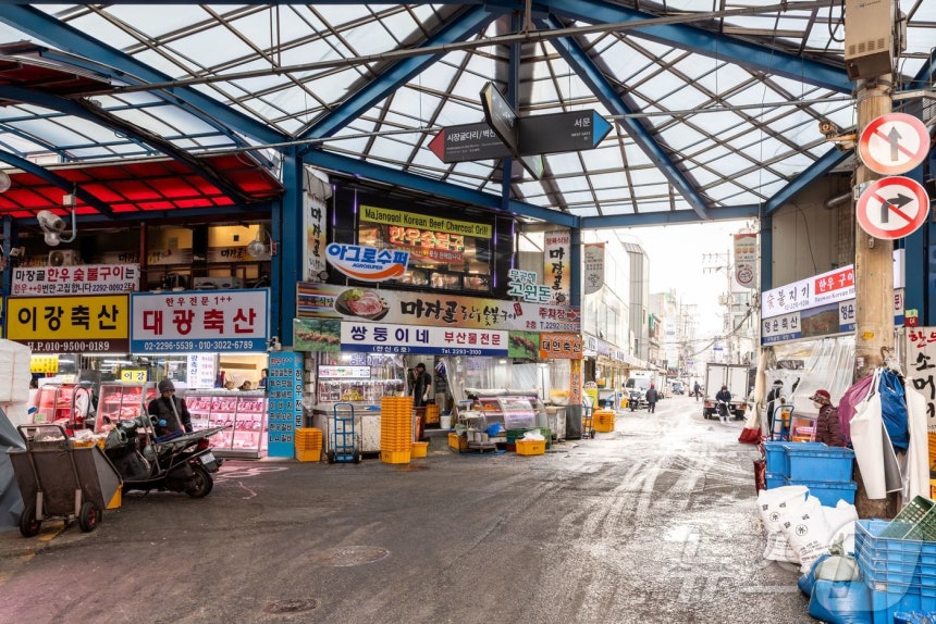 정겨운 시장 내부 풍경(서울관광재단 제공)
