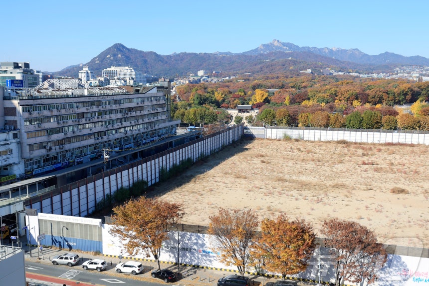 서울 종로구 종묘와 세운 4구역 재개발 공사 현장 모습.2025.11.14/뉴스1 ⓒ News1 박정호 기자