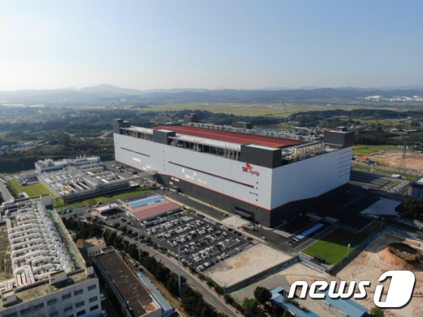 SK하이닉스 청주사업장 전경.(SK하이닉스 제공) ⓒ News1