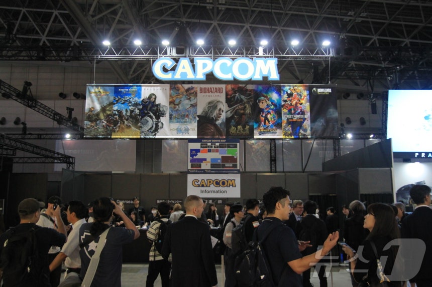 25일 도쿄게임쇼(TGS) 캡콤 부스가 방문객으로 붐비고 있다.2025.9.25/뉴스1 ⓒ News1 김민재 기자