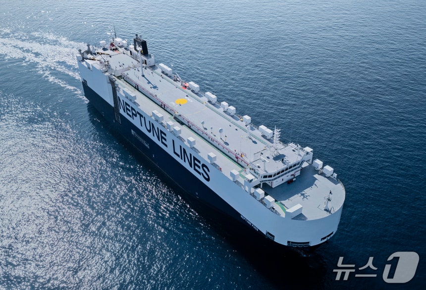 HD현대마린솔루션의 선박 엔진 최적화 기술이 적용될 3800CEU급 자동차운반선 NEPTUNE PHOS호(HD현대 제공)