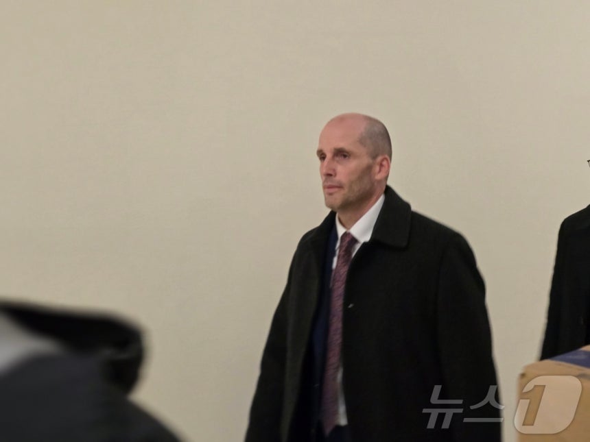 Harold Rogers, interim representative of Coupang Korea, is returning home after testifying at a U.S. House of Representatives hearing in Washington, D.C., on Korea's discriminatory treatment of Coupang on February 23, 2026. ⓒ News1 Correspondent Ryu Jeong-min