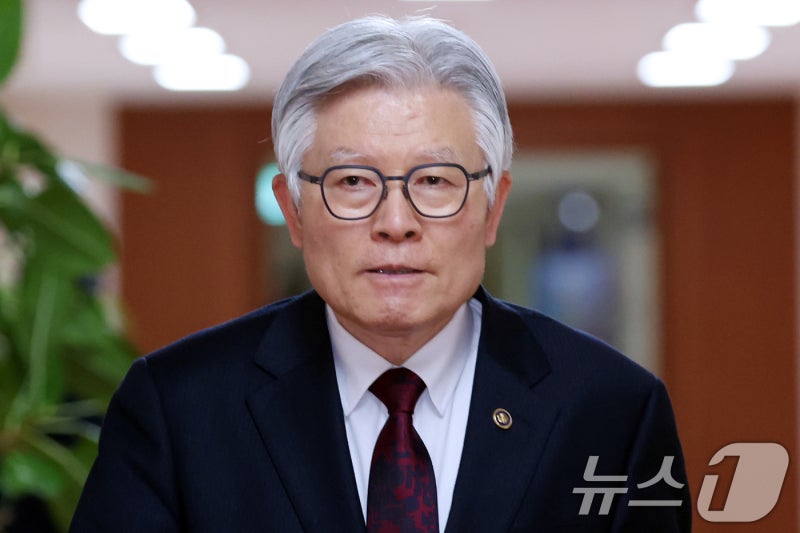 공무원도 성과 내면 초고속 승진? 인사 시스템 제대로 바꾸네
