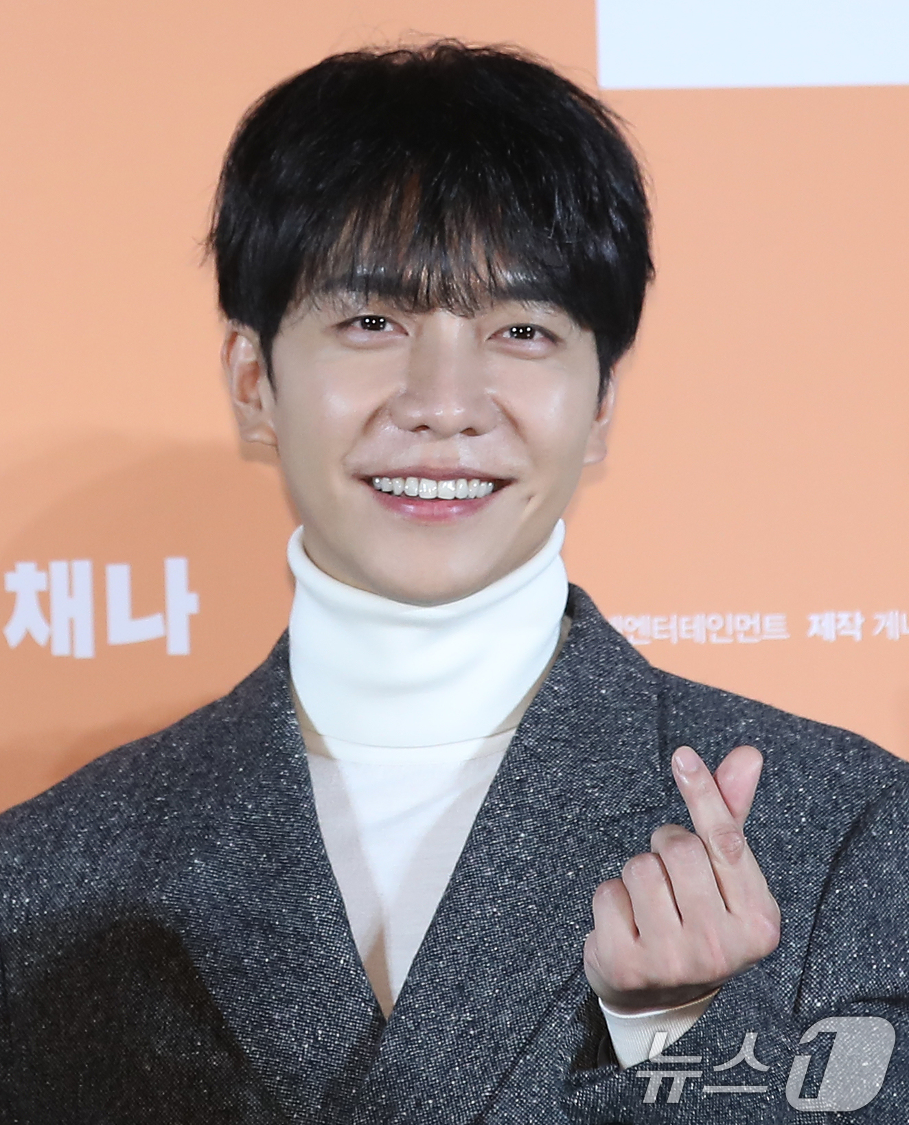 <b>이승기</b>, 13년 만에 단독 콘서트…10월 '기승전 : 락' 개최