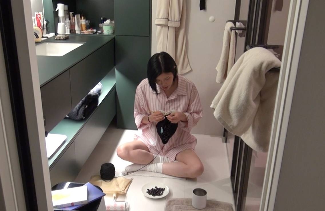'미우새' <b>린</b>, 이수와 <b>이혼</b> 후 일상 최초 공개…화장실 뜨개질·독서 '깜...