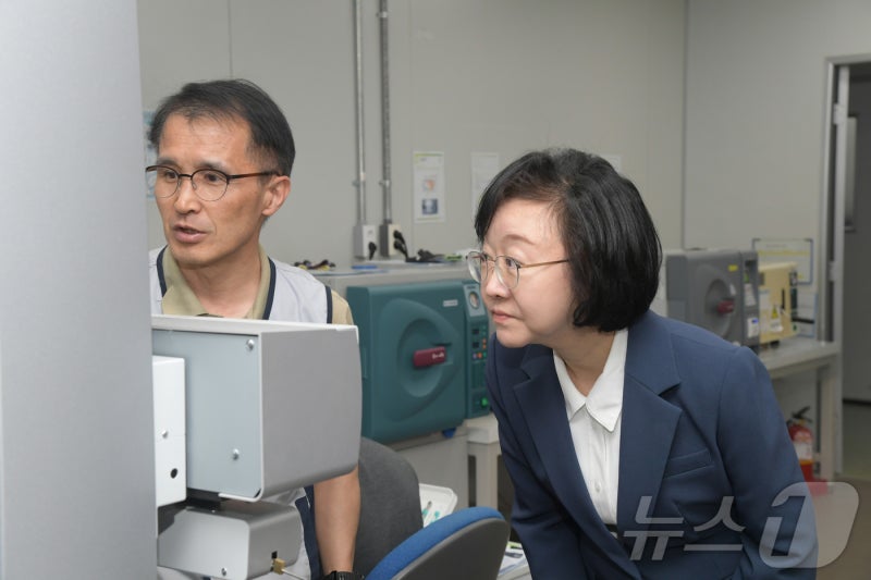 식약처장 "AI·로봇 등 신기술 적용 의료기기, 국가 동력 될 것"