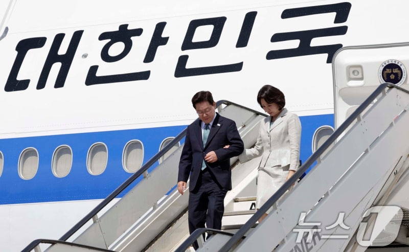 李<b>대통령</b>, <b>이탈리아</b> 국빈 방문…마타렐라 <b>대통령</b>과 오늘 정상회담