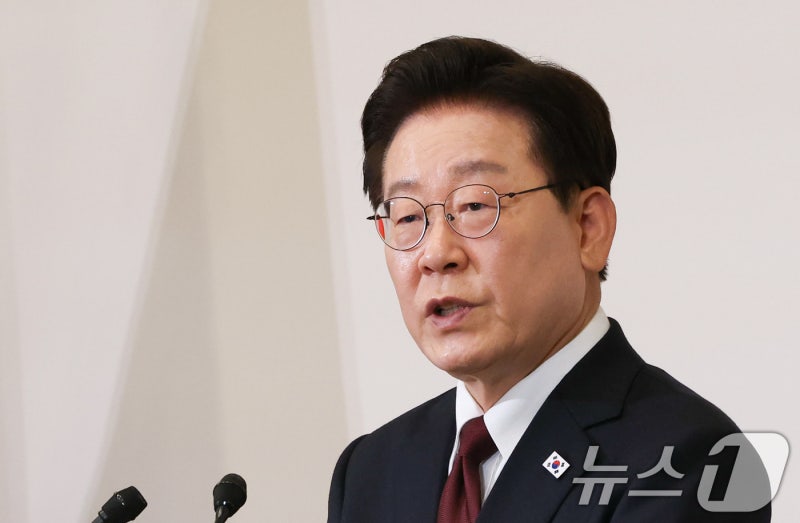 李대통령, 두 번째 <b>G7 참석</b>…중동 변수 속 글로벌 역할 시험대