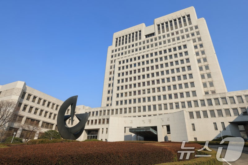 <b>캄보디아</b> 주식<b>리딩방</b>으로 '43억' 뜯은 <b>사기</b> 조직원, 징역 6년 확정