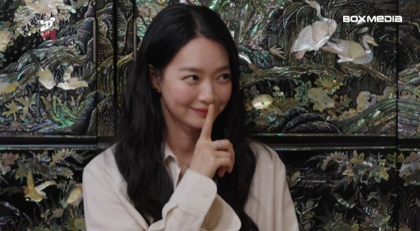 '<b>차쥐뿔</b>' 신민아 "결혼 늦게 할수록 좋아"…이영지에 현실 조언 [RE:TV]