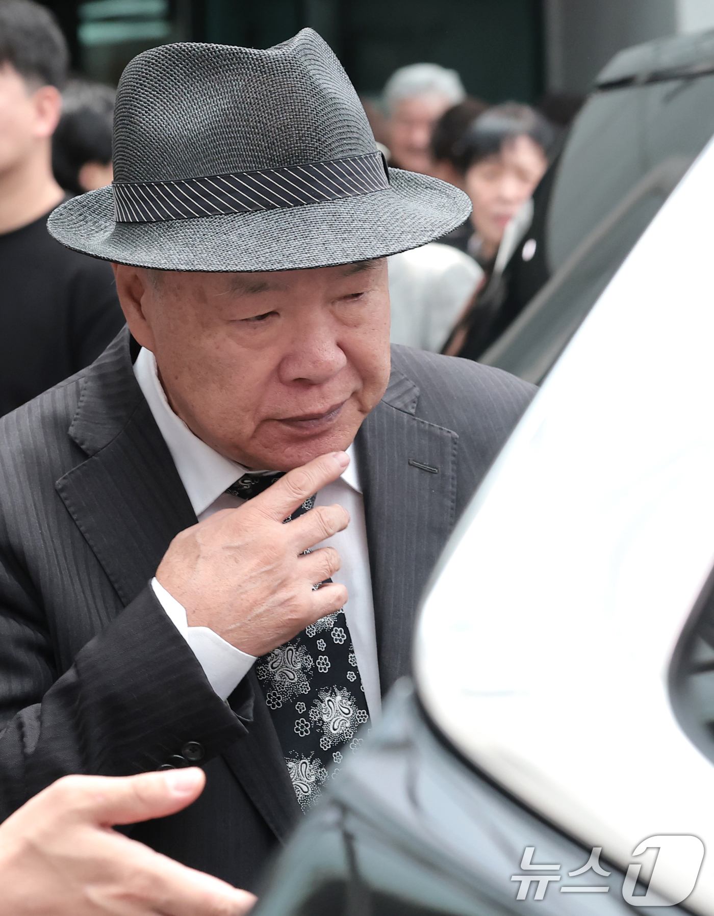 아내 옥희 발인식 마친 홍수환