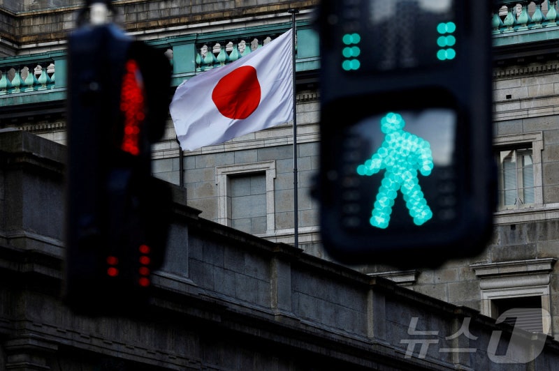 일본은행 "AI 수출 호황에 유가 충격 상쇄·경기둔화 우려 완화"