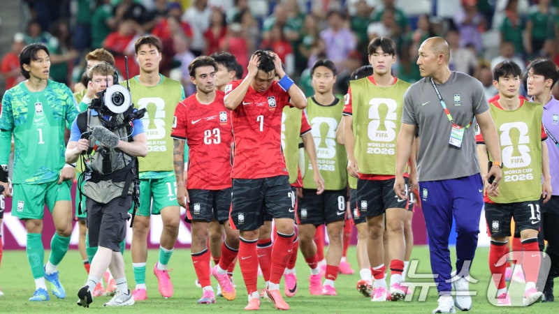 일본·호주 이기고 <b>에콰도르</b> 비기면…이르면 내일 '한국 32강' 결정