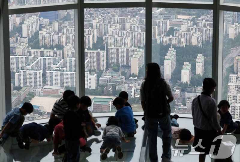 주금공, 7월 <b>보금자리론</b> 금리 0.3%p 인상…연 4.9~5.2%