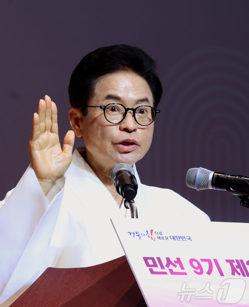 <b>이철우</b> "<b>경북</b> 성공이 대한민국 성공…신공항·행정통합 속도"