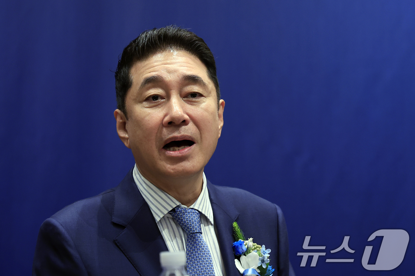 <b>이호진</b> 신임 KOVO <b>총재</b> “우선 재미있는 배구가 돼야…지속성장·교류“