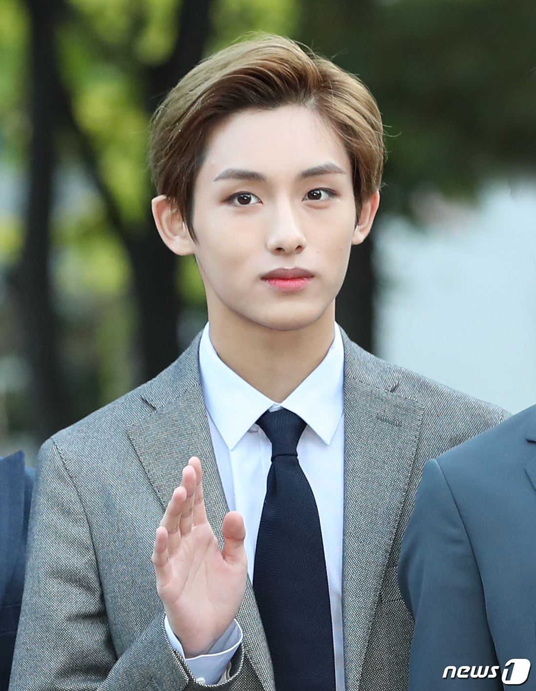<b>윈윈</b>, SM과 <b>전속계약 종료</b>…NCT 활동도 마무리