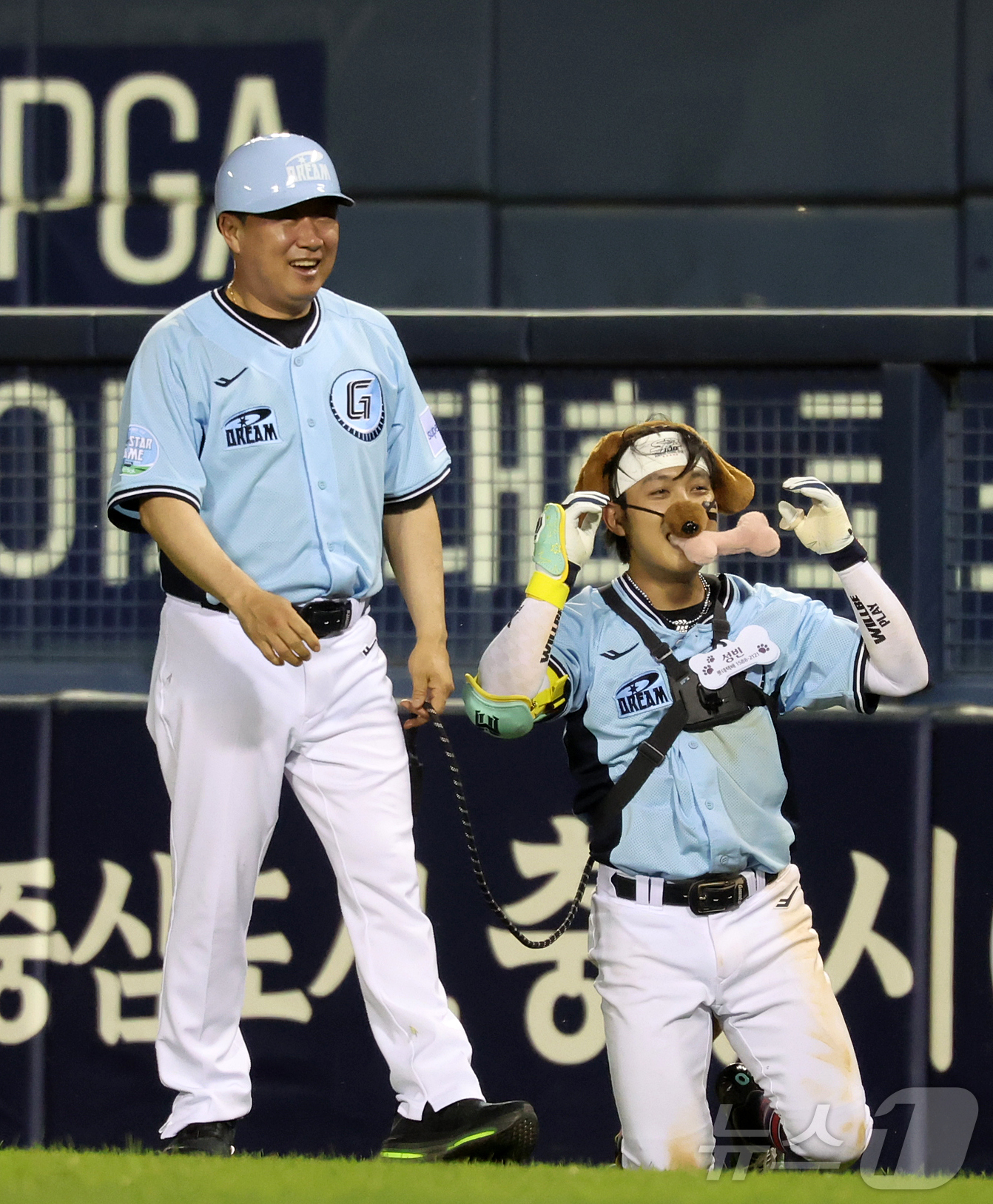 '애완견' 황성빈·'발레리노' 강백호…'마지막 잠실' 올스타전 달군 스...