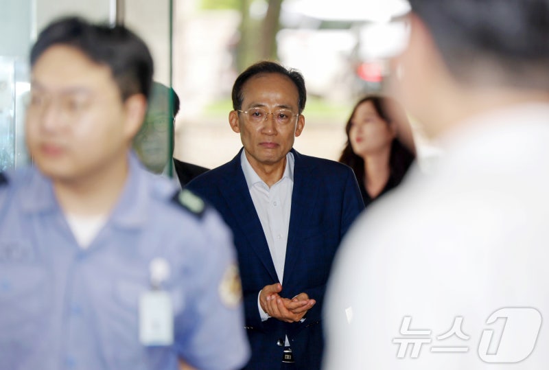 <b>공판 출석</b>하는 <b>추경호</b> 대구시장