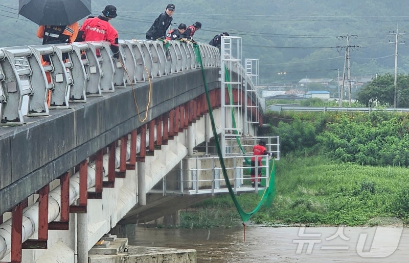 <b>영주</b>서 폭우로 <b>실종</b>된 <b>70대</b> 8일 만에 숨진 채 발견