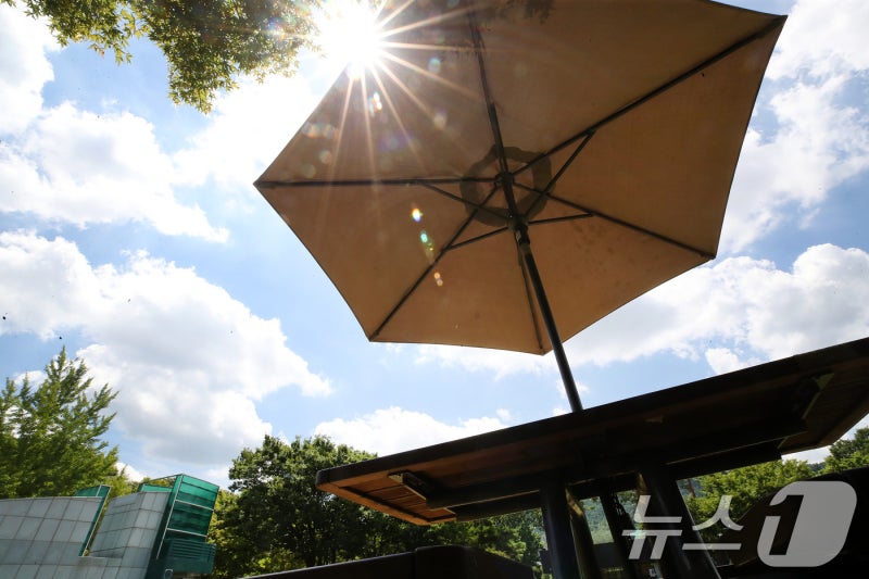 김제·하동서 <b>온열질환</b> 2명 <b>사망</b>…올여름 누적 8명