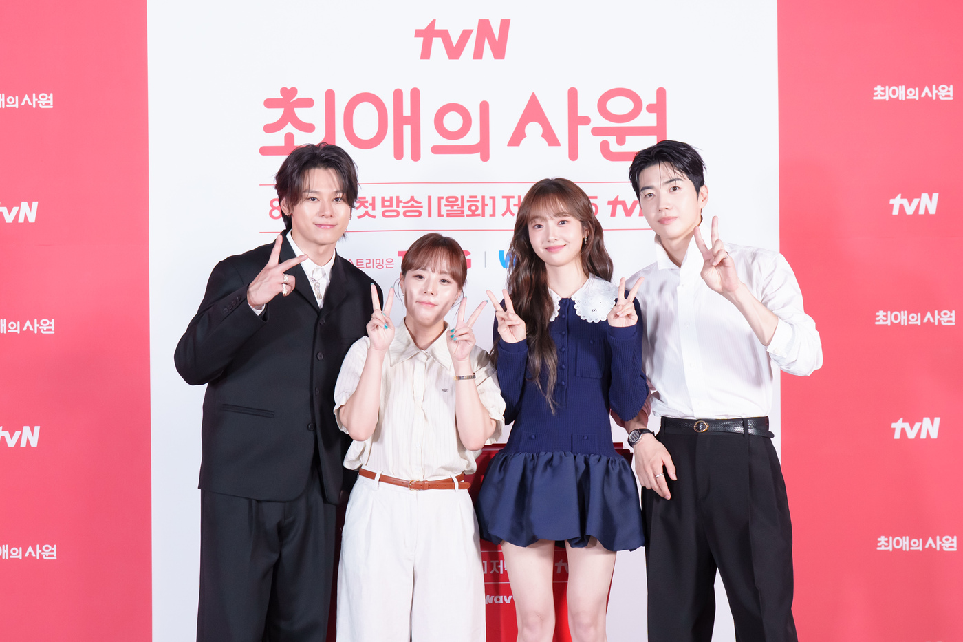 '<b>최애의 사원</b>' 감독 "인기 웹툰 원작, 진정성 잘 구현하려 노력"