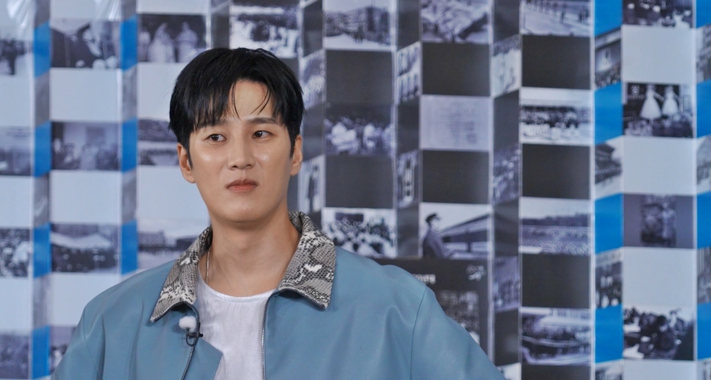 '<b>재벌</b>X<b>형사</b>2' 안보현·정은채 '런닝맨' 나들이…예상 밖의 열정 레이스
