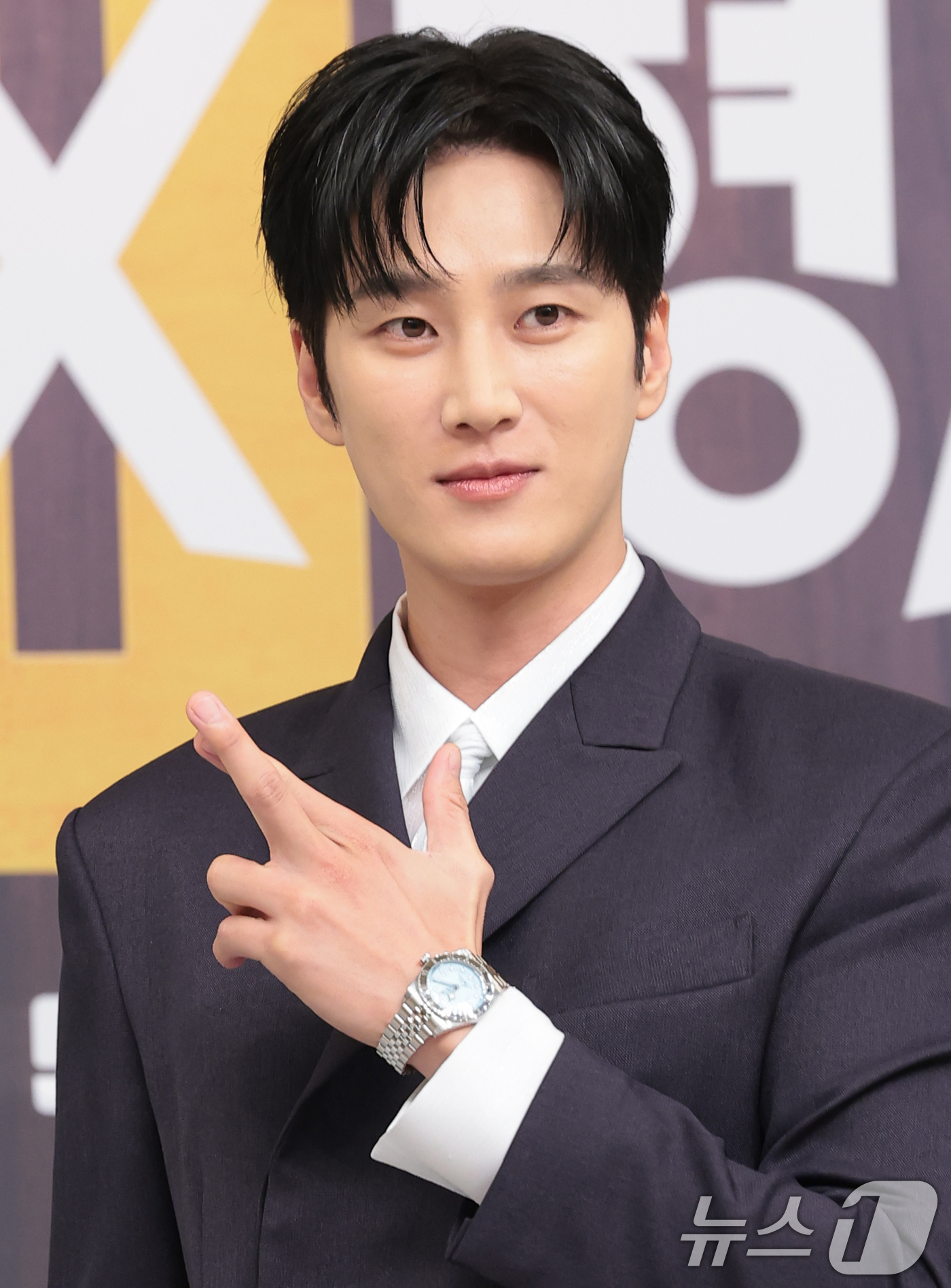 '<b>재벌x형사2</b>'로 돌아온 <b>안보현</b>