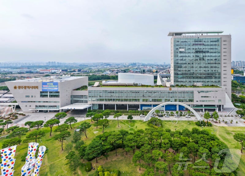<b>전남광주</b>통합특별시 정무<b>부시장</b> 후보 백승주·윤난실 <b>지명</b>
