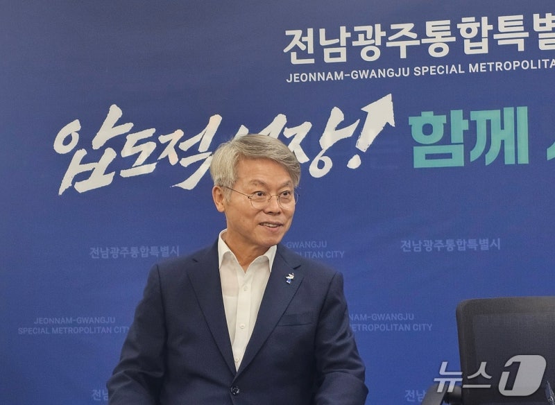 '차관급' <b>전남광주</b> 정무<b>부시장</b> 지명 백승주·<b>윤난실</b>은 누구