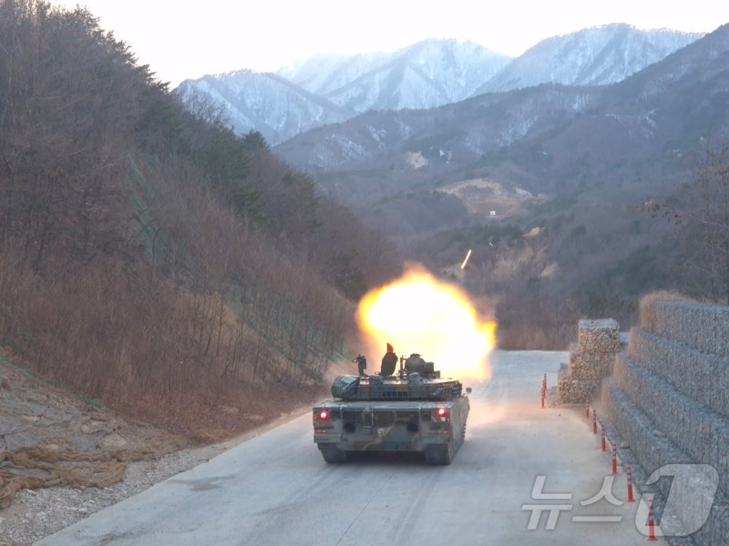 육군 K1 전차 훈련 중 <b>화재</b>…인명피해는 없어