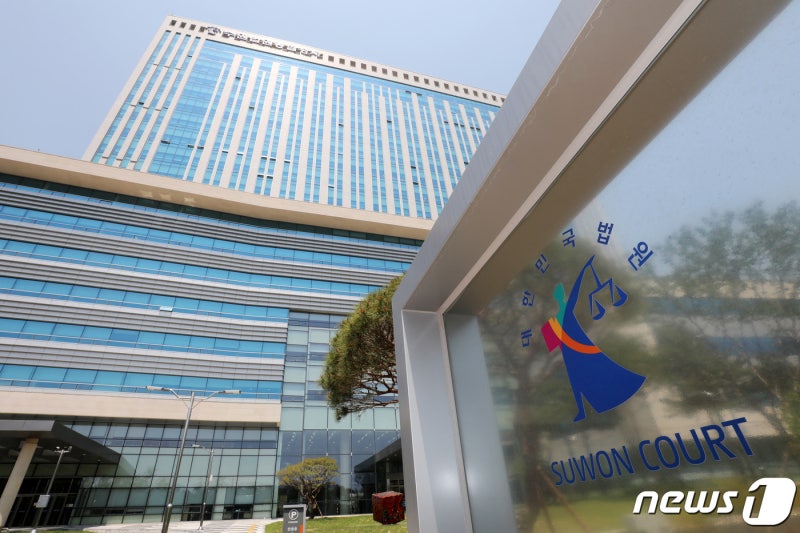 대장내시경 중 천공…50대 여성 숨지게 한 내과의사, <b>금고형</b> 집유