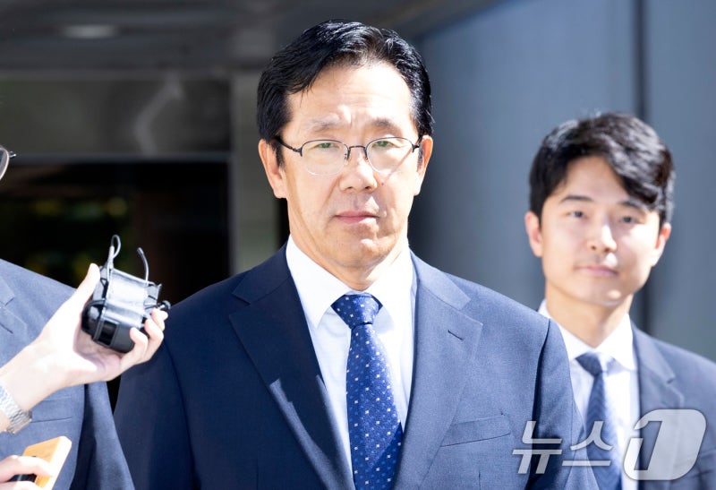 '채상병 사건 관여' 황유성 前<b>방첩사</b>령관 <b>구속영장 기각</b>…"혐의 다툼 여...