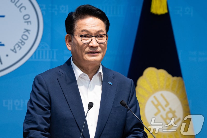 "붕어 아이큐, 동지에 쓸 말 아냐"…<b>송영길</b>, <b>정청래</b>에 <b>사과</b>