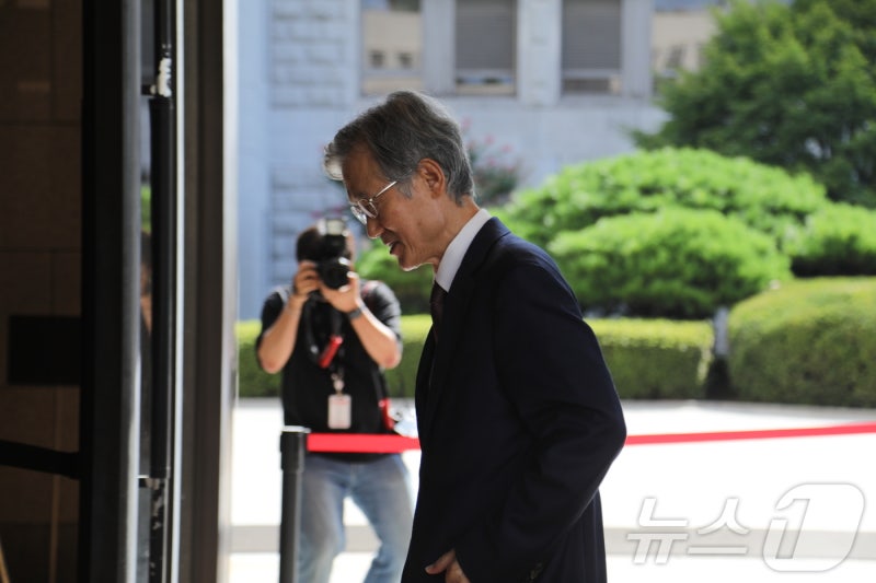 범여 법사위원들 "<b>재판지연</b>, <b>조희대</b> 직무유기…탄핵·법왜곡죄 처벌"