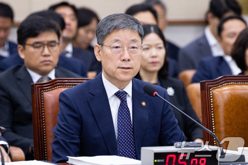 <b>노경필</b> "노태악 후임 재추천안 후보 상당수 반발…폐기·사죄"(종합2보)