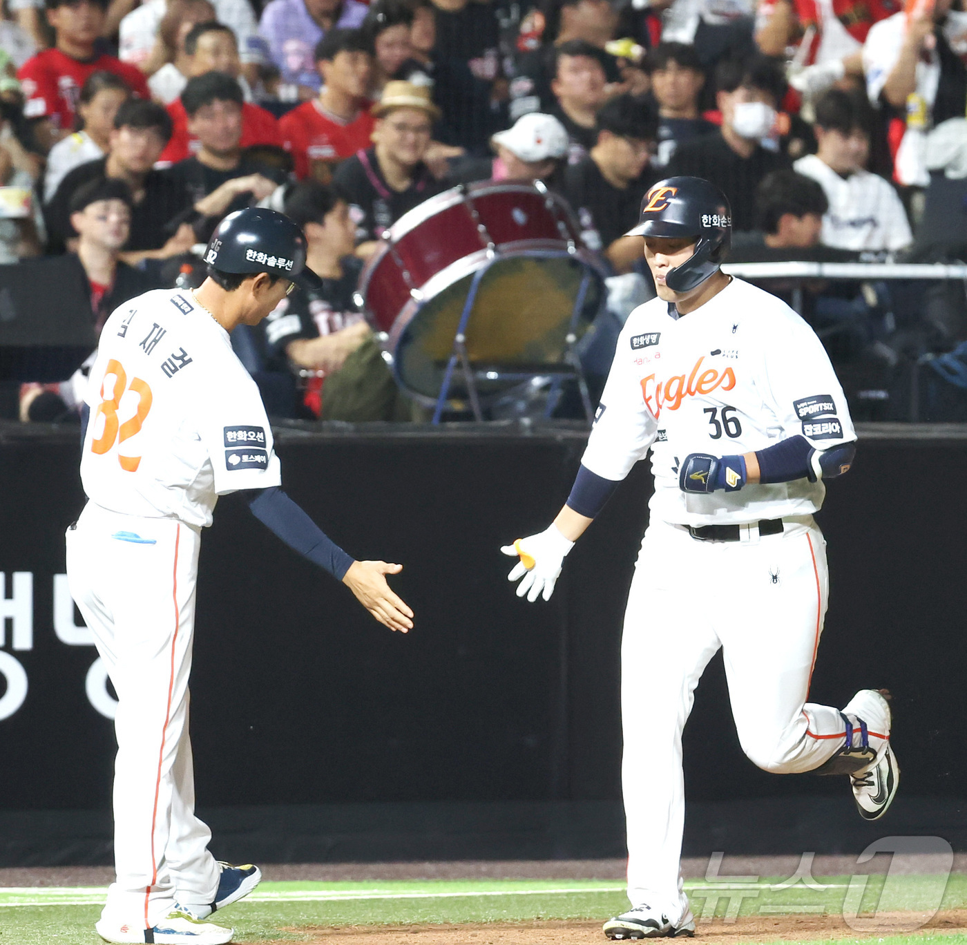<b>역전</b> 2점 <b>홈런</b> <b>한지윤</b>