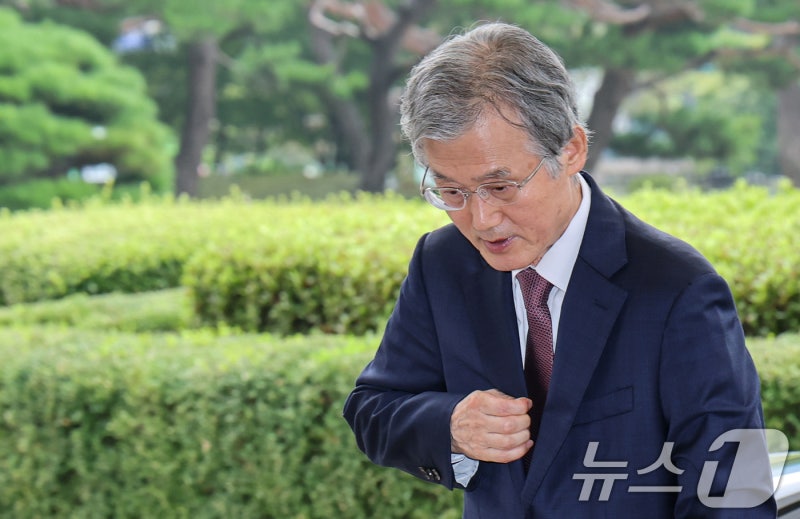 靑 '<b>조희대</b> 서면제청' 손봉기 판사 제청 반려 가닥…시점은 미정
