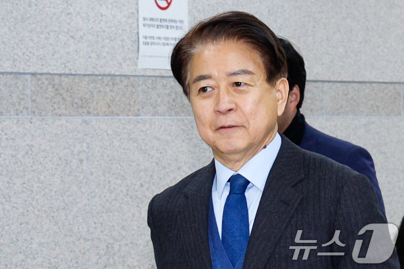 '뇌물수수' 혐의 <b>노웅래</b> 전 의원, 오늘 항소심 선고…1심 <b>무죄</b>