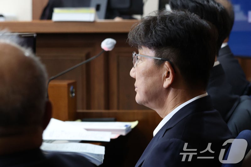 '통일교 <b>1억 수수</b>' 실형 확정 <b>권성동</b>, 변호사 등록 취소