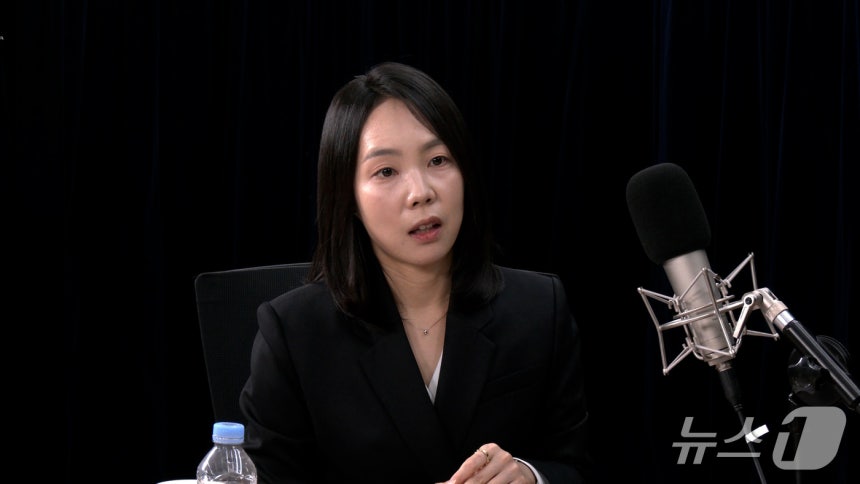 송명진 변호사가 서울 종로 뉴스1 본사 스튜디오에서 인터뷰를 하고 있다. 2026.8.26./뉴스1