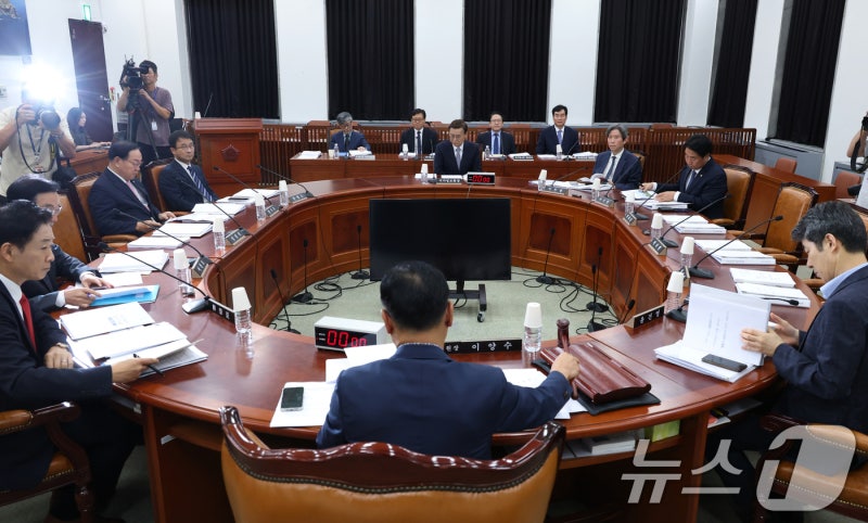 <b>국정원</b> "김주애 사실상 후계자 내정…<b>북미정상회담</b> 언제든 가능"(종합)
