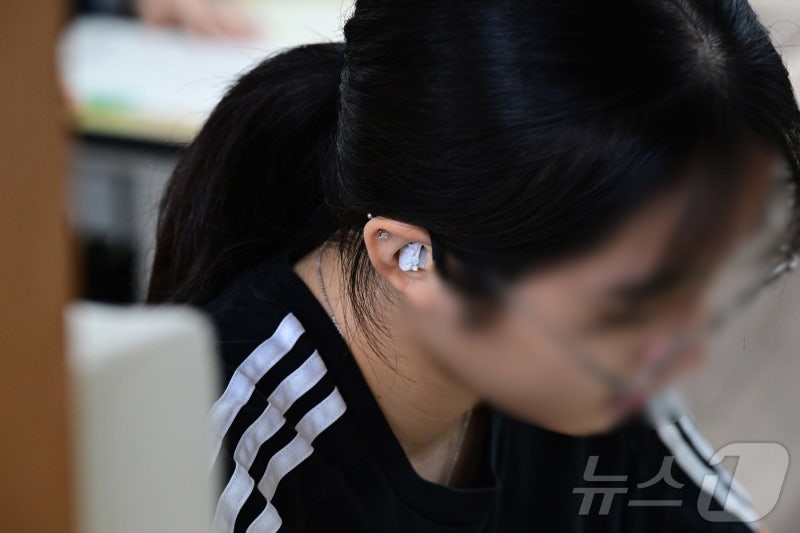[뉴스1PICK] 수능 앞두고 치루는 마지막 <b>모의</b> 평가...긴장된 수험생들