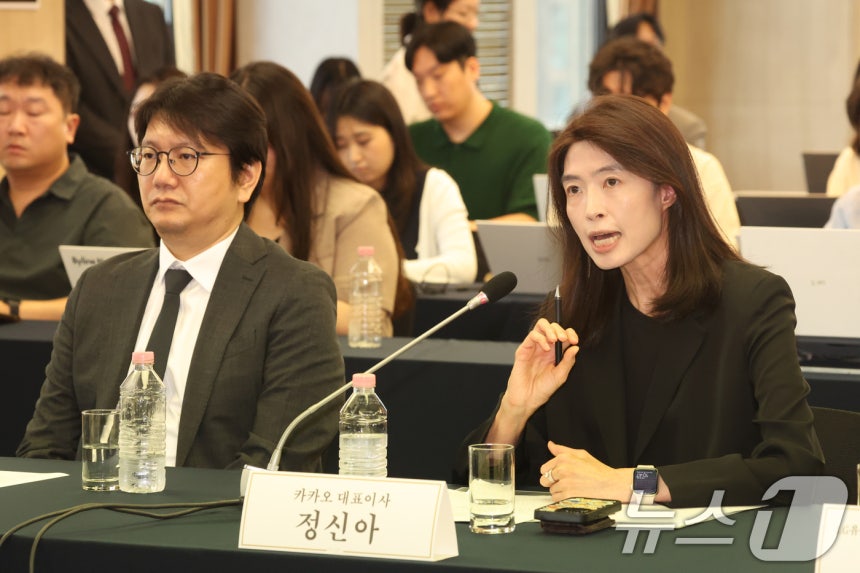 정신아 카카오 대표이사가 4일 오전 서울 중구 프레스센터에서 열린 '모두의 AI 프로젝트' 사업자 간담회에서 발언을 하고 있다. 이날 참석자들은 모두의 AI 경쟁력 확보 전략 등을 논의했다. 2026.9.4 ⓒ 뉴스