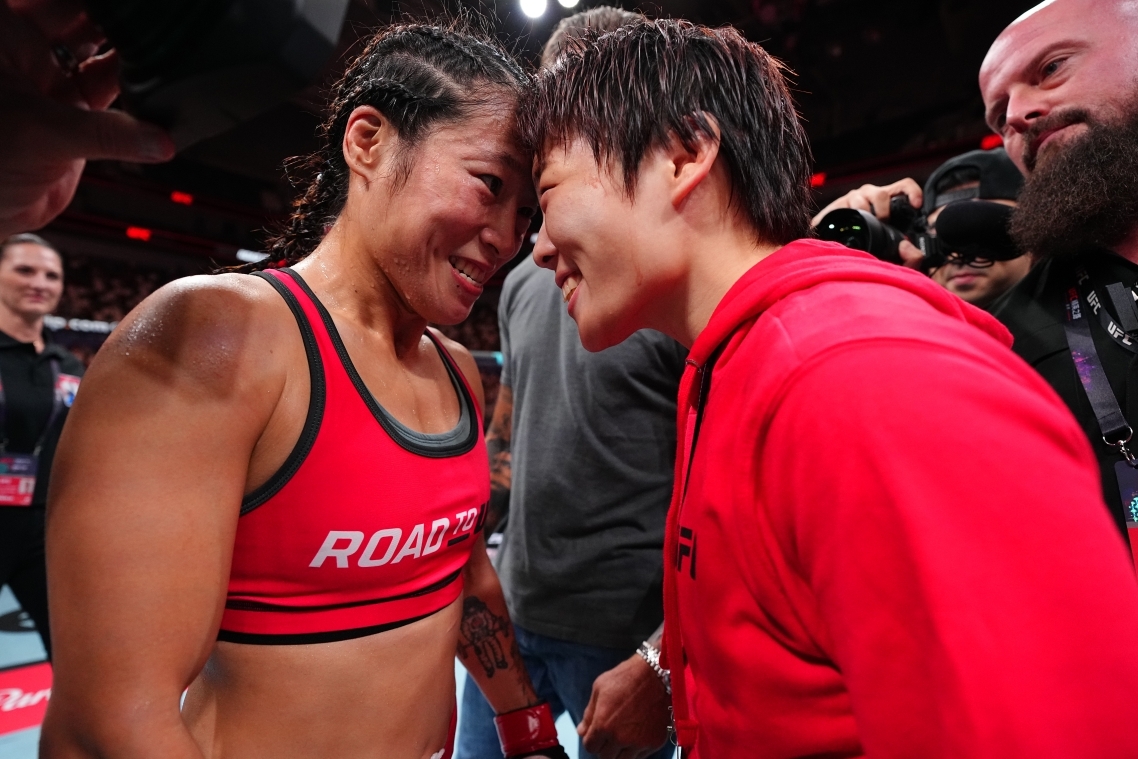 박보현, <b>UFC</b> 4번째 여성 파이터 될까…中 멍보와 대결