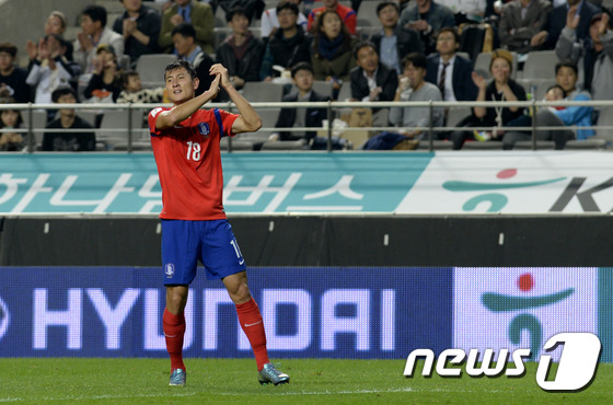 '런던 동메달 주역' <b>지동원</b> 현역 <b>은퇴</b>…"축구 선수로 여정 마무리"