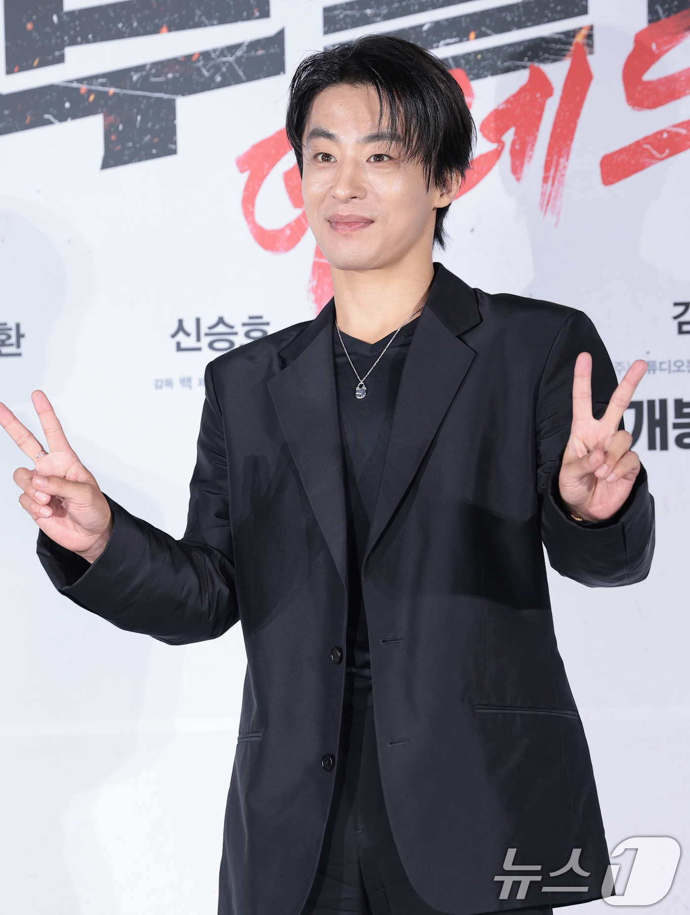 '부활남' <b>구교환</b> "멋 많이 안 부린 괴력 <b>액션</b>, 안전하게 촬영" [N현장]