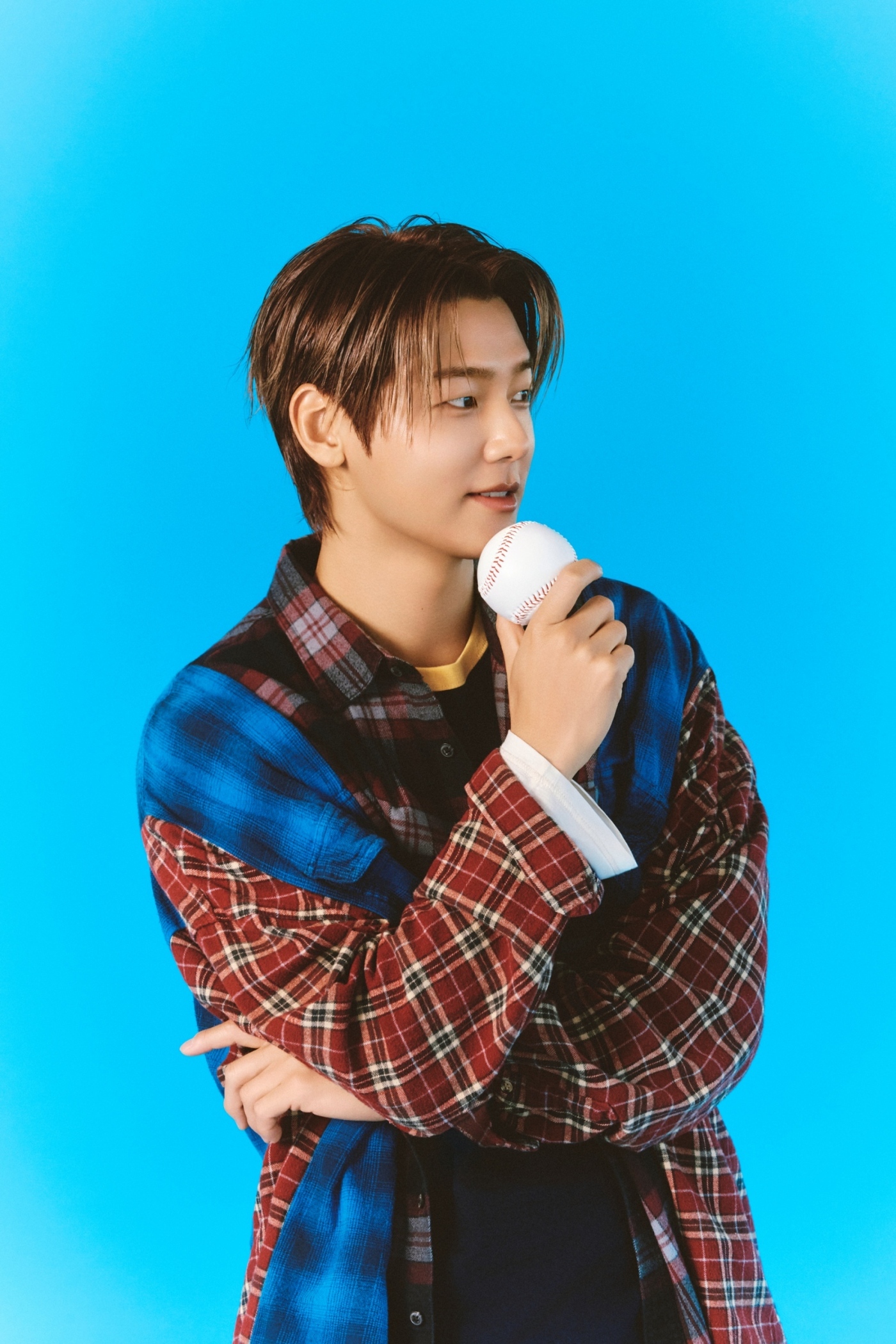 강민혁 기아 타이거즈 시구자로 나서며 팬심 드러내다